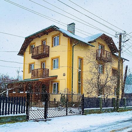 Hotel Ніч Над Карпатами Slavske Exterior foto