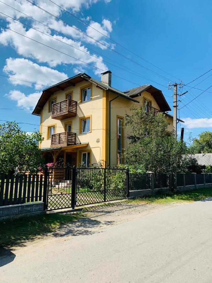 Hotel Ніч Над Карпатами Slavske Exterior foto