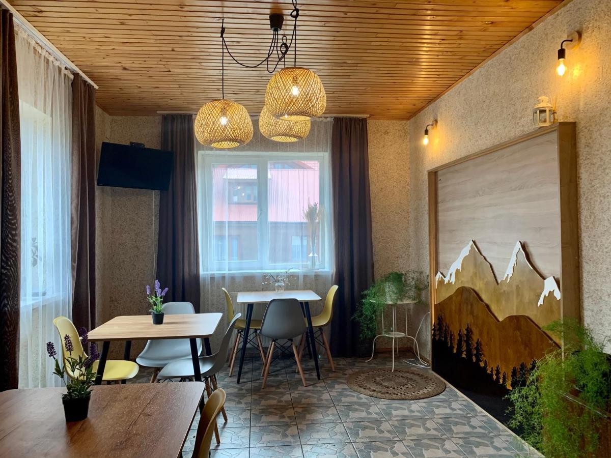 Hotel Ніч Над Карпатами Slavske Exterior foto