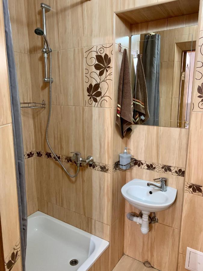 Hotel Ніч Над Карпатами Slavske Exterior foto