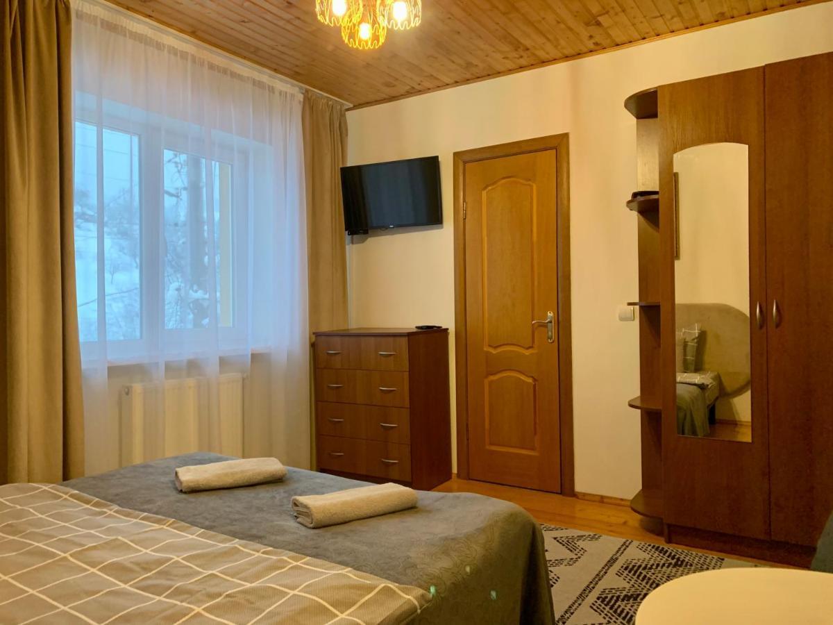 Hotel Ніч Над Карпатами Slavske Exterior foto