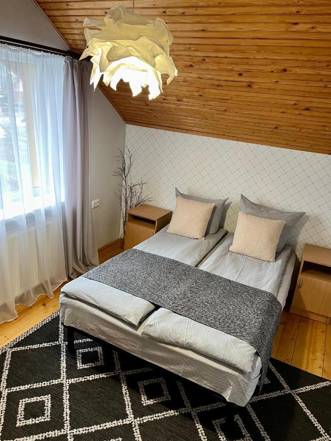 Hotel Ніч Над Карпатами Slavske Exterior foto